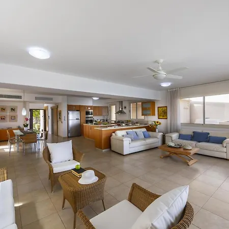 You And Your Family Will Love This 5 Star Beachfront Villa, Protaras Villa 1536 Paralimni