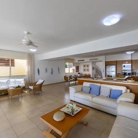 You And Your Family Will Love This 5 Star Beachfront Villa, Protaras Villa 1536 *