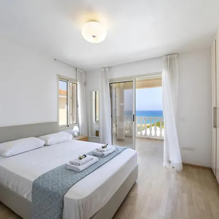 Villa You And Your Family Will Love This 5 Star Beachfront Villa, Protaras Villa 1536 *